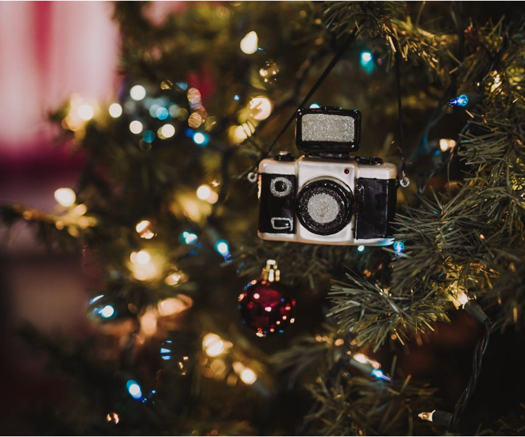 Alaska-Inspired Tree Skirts for Your Christmas Tree Fake